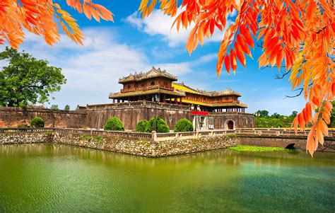 famous city in vietnam.